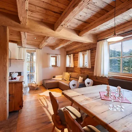 度假居 Haus Ostermoasspitz In St Martin Am Tennengebirge 圣马丁安提奈各布里奇