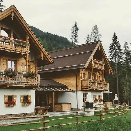 度假居 Haus Ostermoasspitz In St Martin Am Tennengebirge