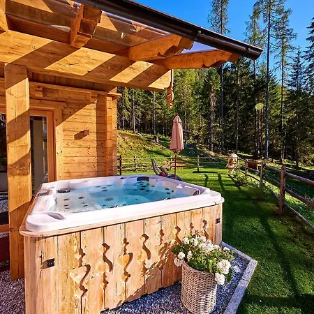 Haus Ostermoasspitz In St, Martin Am Tennengebirge Holiday home Sankt Martin am Tennengebirge